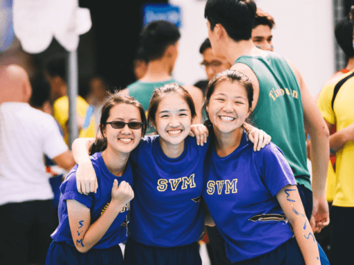 T-shirt fundraising is a great method of college crowdfunding for students and universities alike!